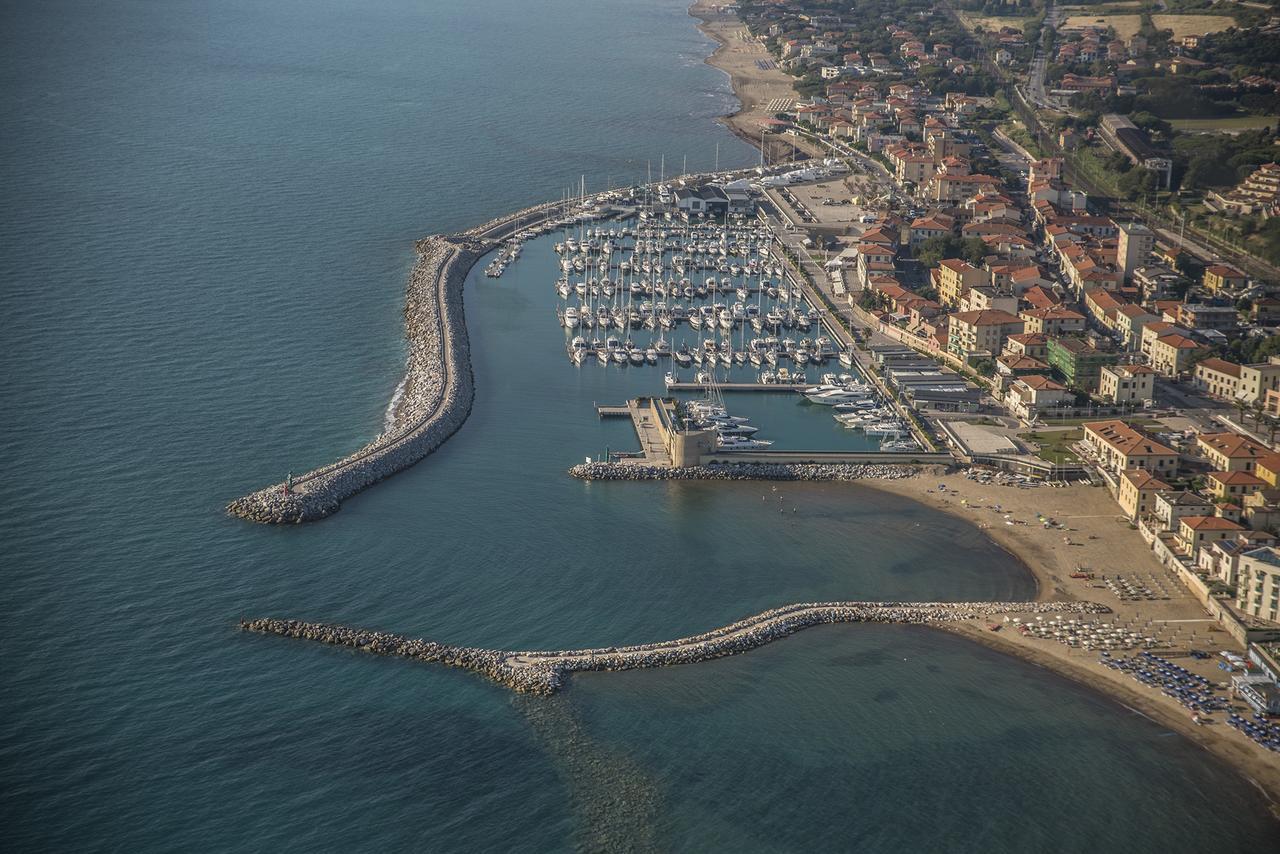 Santa Caterina Hotel San Vincenzo Buitenkant foto