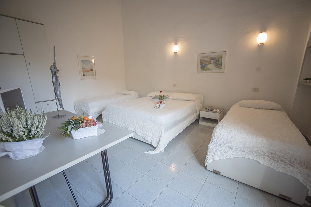 Santa Caterina Hotel San Vincenzo Buitenkant foto